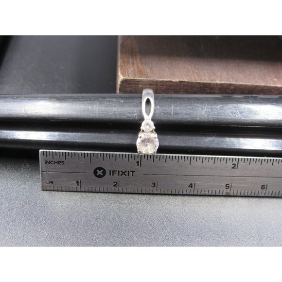 Size 7 Sterling Silver Triple Round Worn Cubic Zirconia Band Ring - Picture 5 of 6